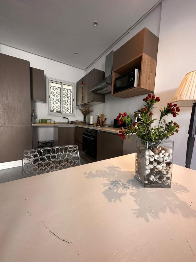 App Avec Jardin Dans Un Hotel Gammarth Exterior photo