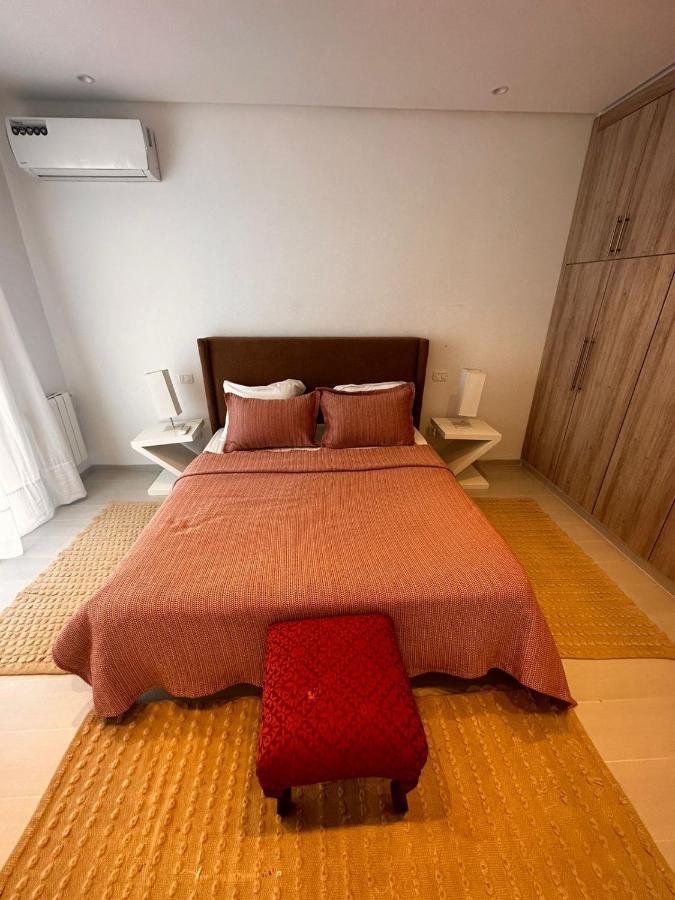 App Avec Jardin Dans Un Hotel Gammarth Exterior photo